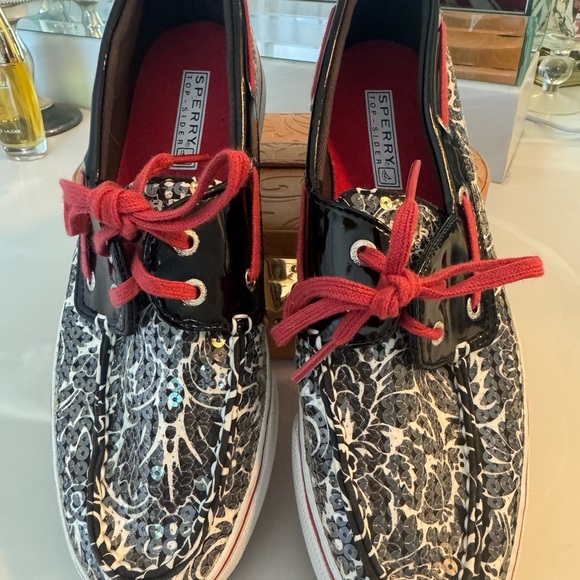 Sperry Red and Black Top-Sider Size 7.5 - Picture 13 of 14